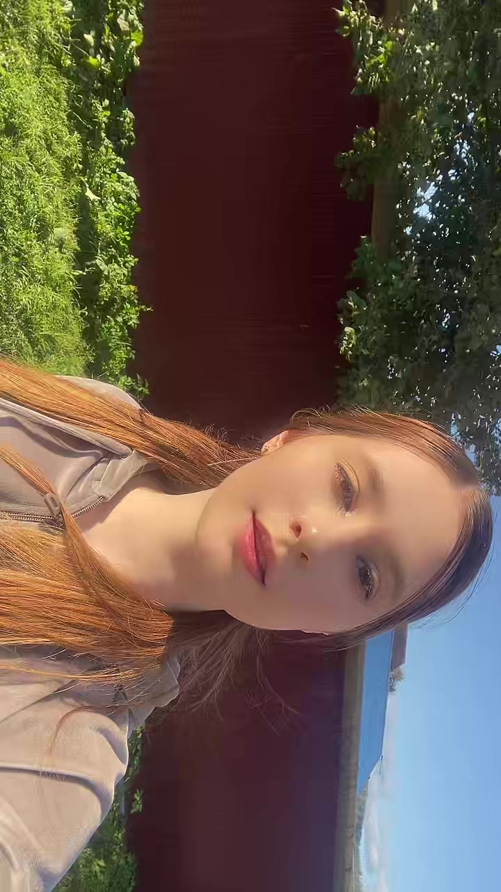 @Vika
