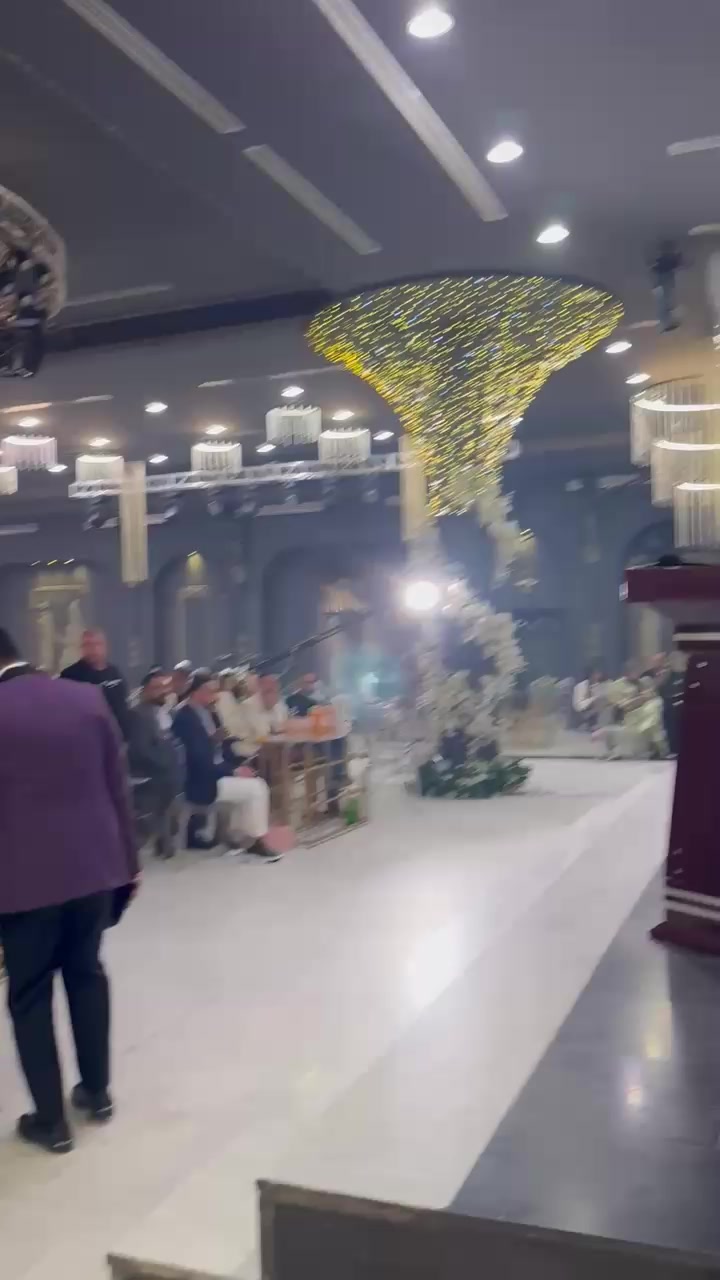 @ساره اوس