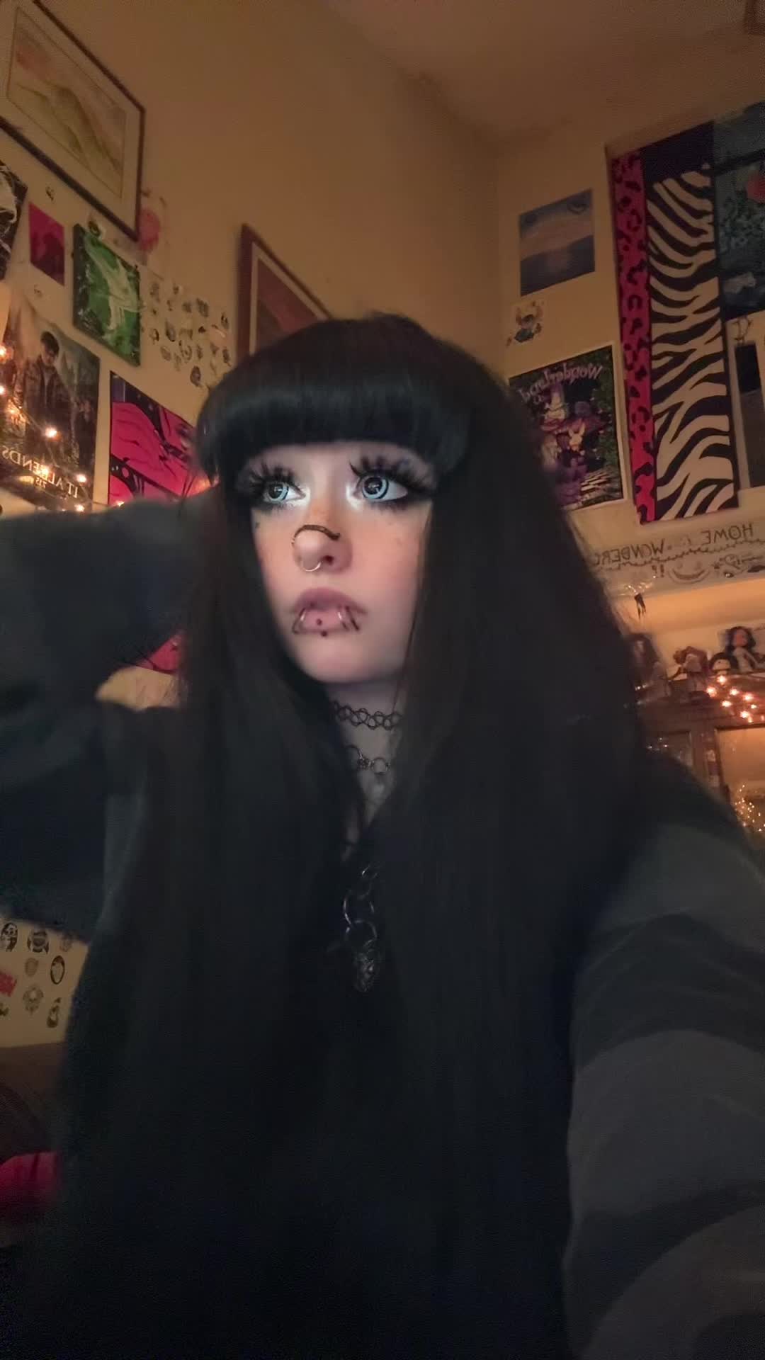 @👾Lydia👾