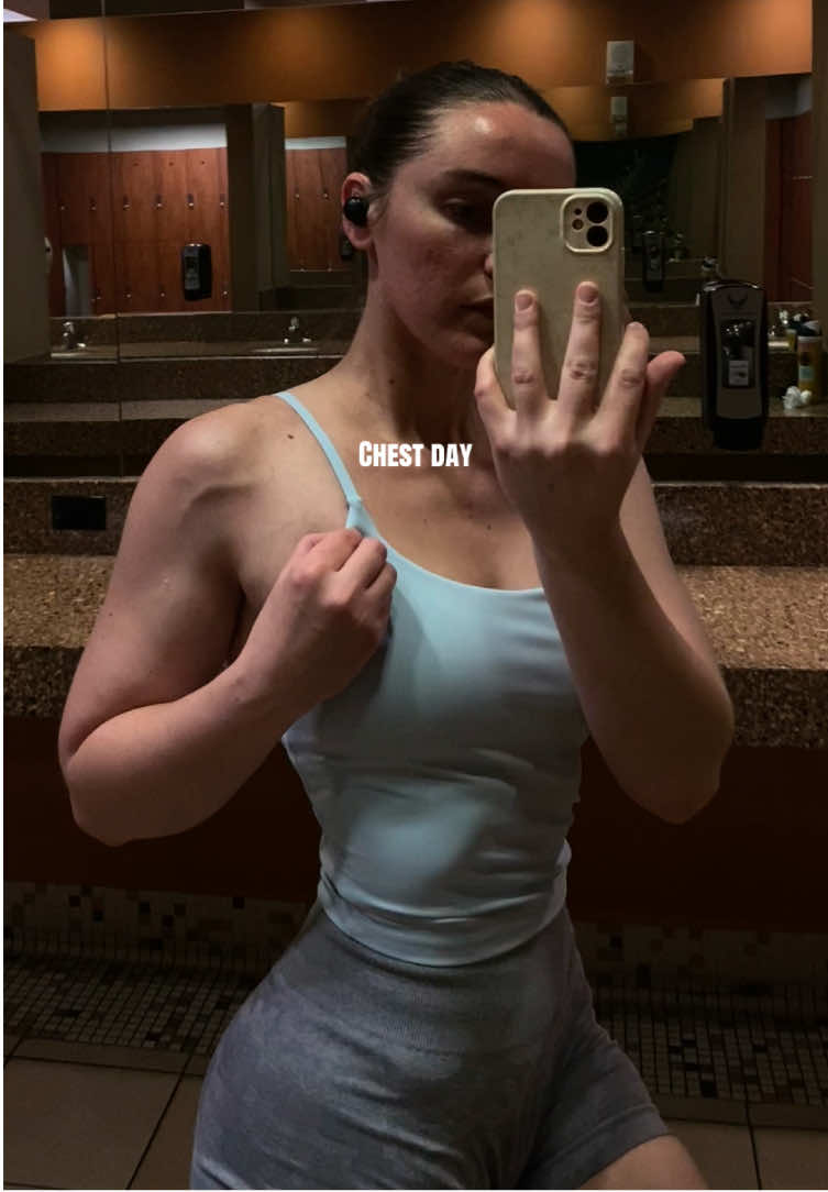 @laurenbeth 🤱🏻🏋🏻♀️📚