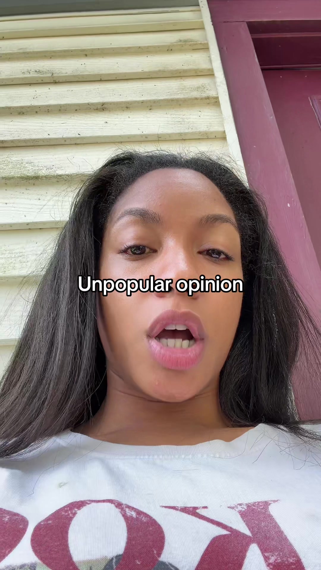 @AshMona