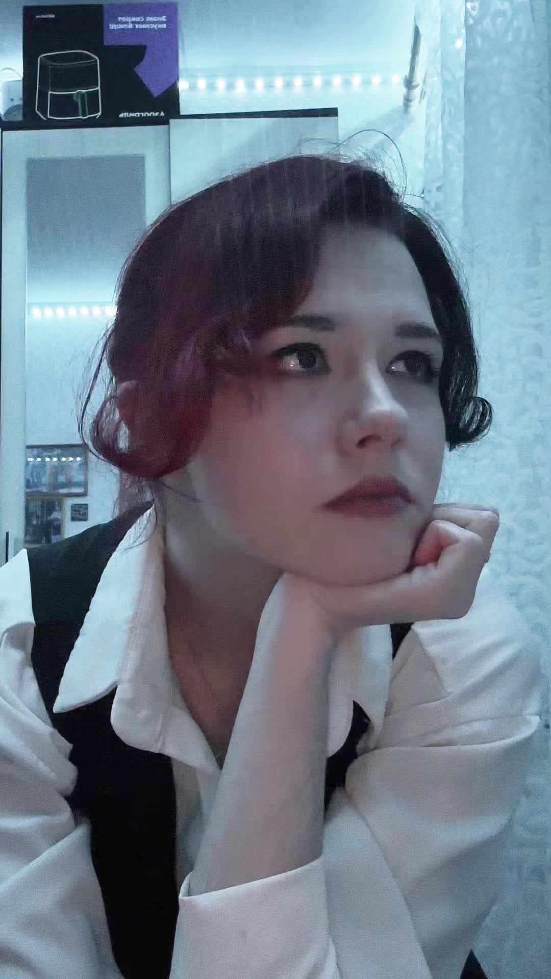 @Двухстворчатый клапан🖤