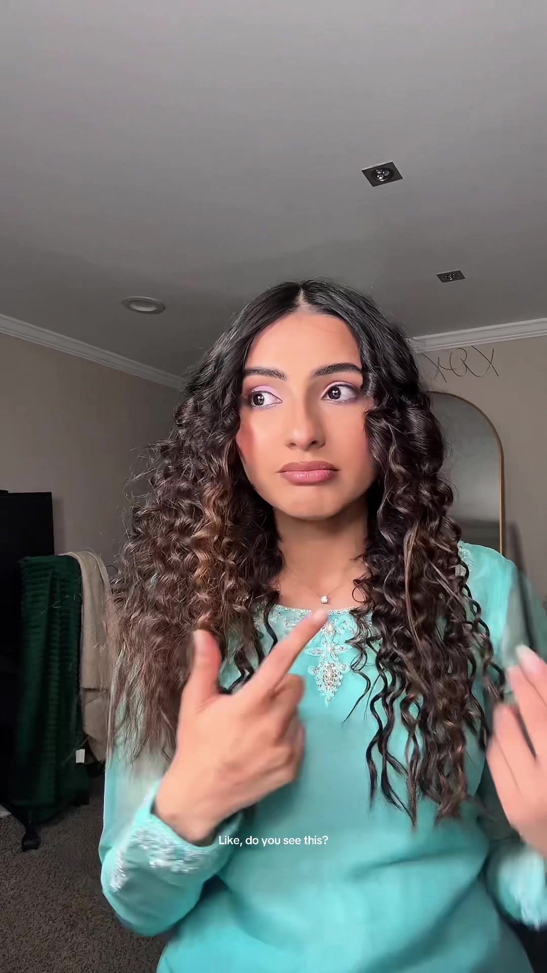 @HenaMokaria