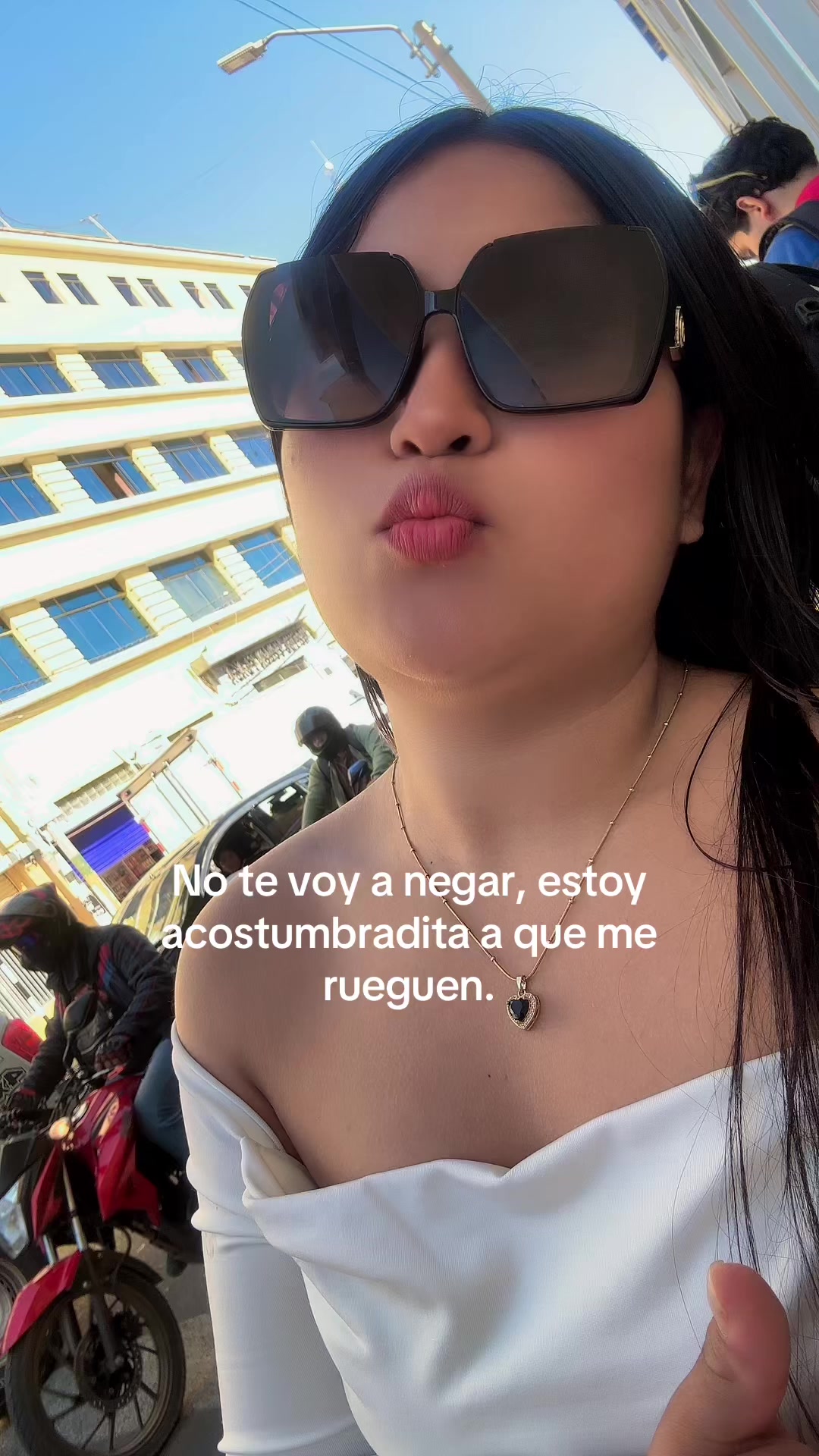@yulisa sanchez
