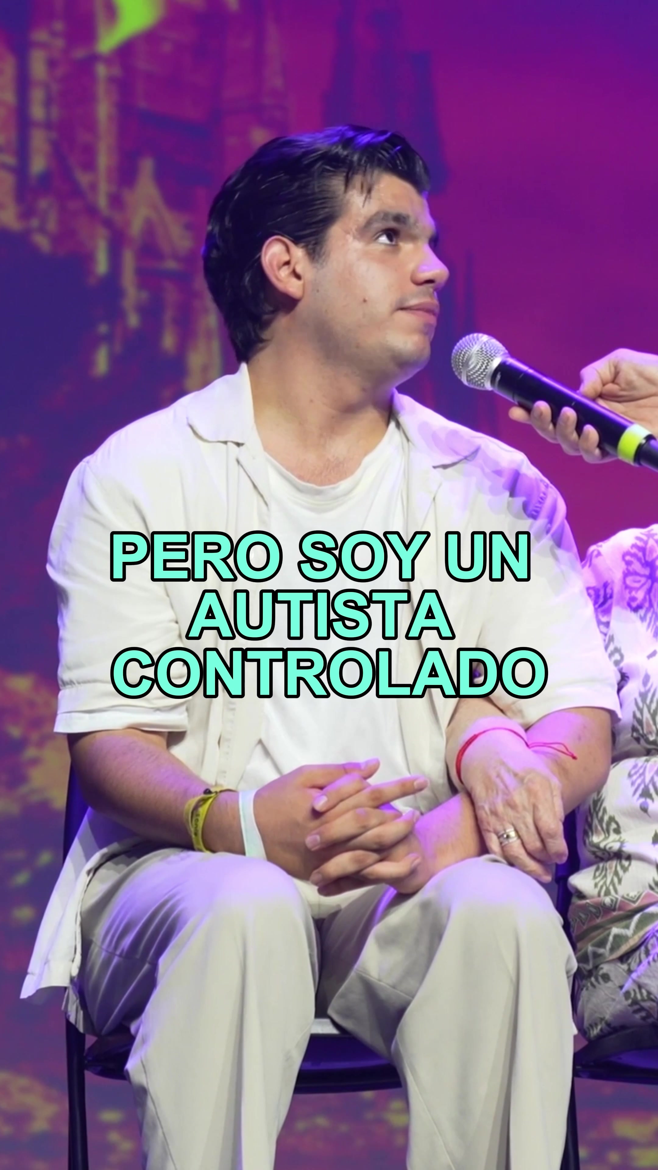 @Juan Dávila