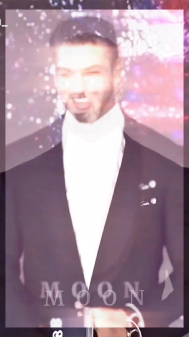 @𝓜𝓞𝓞𝓝