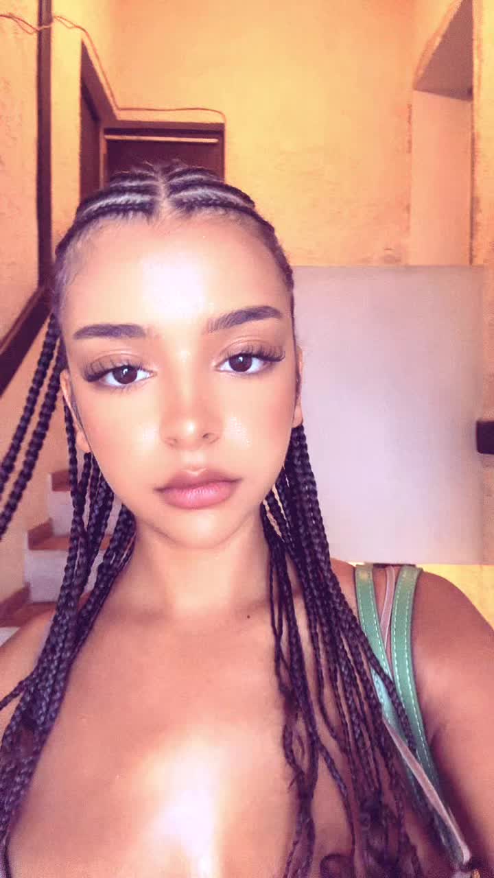 @Aya