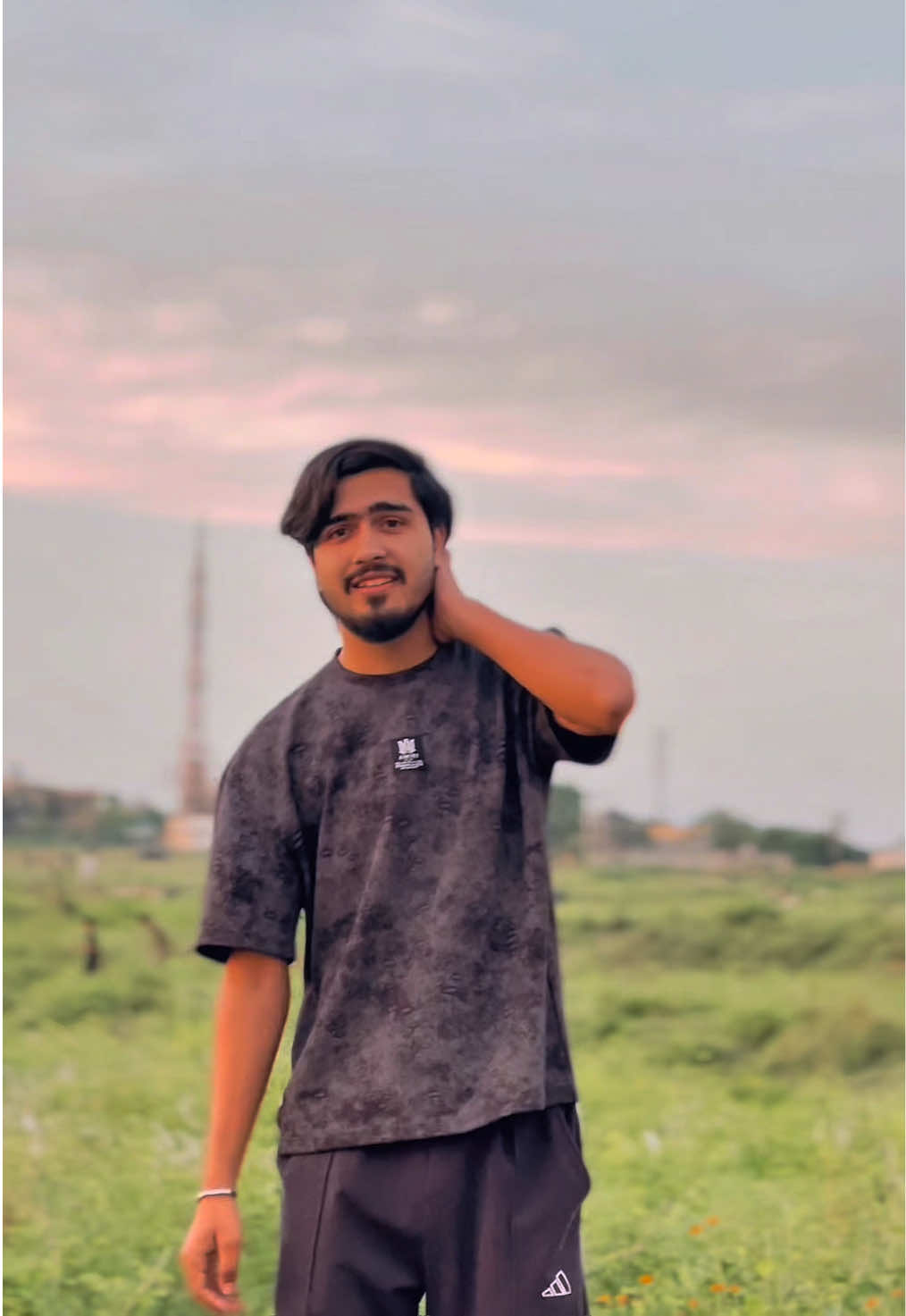 @شجاع شگری ❤️👑 (𝟎𝟎𝟕)