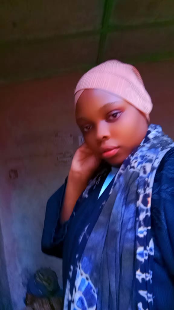 @mwanamina salim oo2