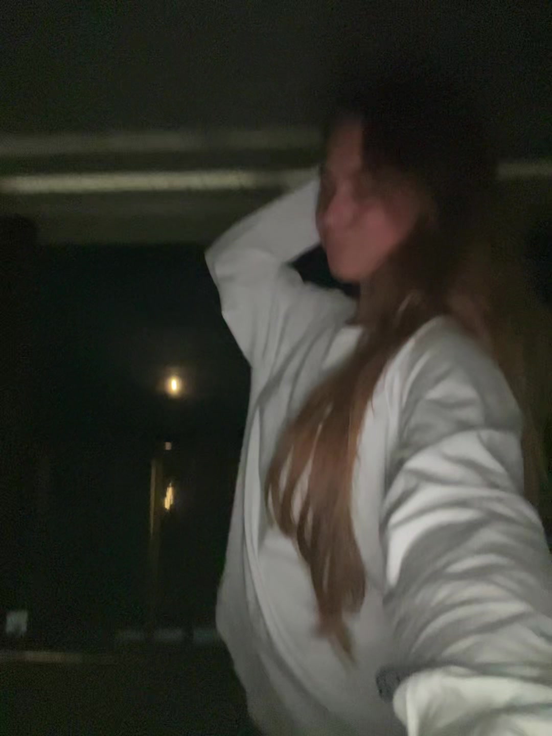 @alyak977