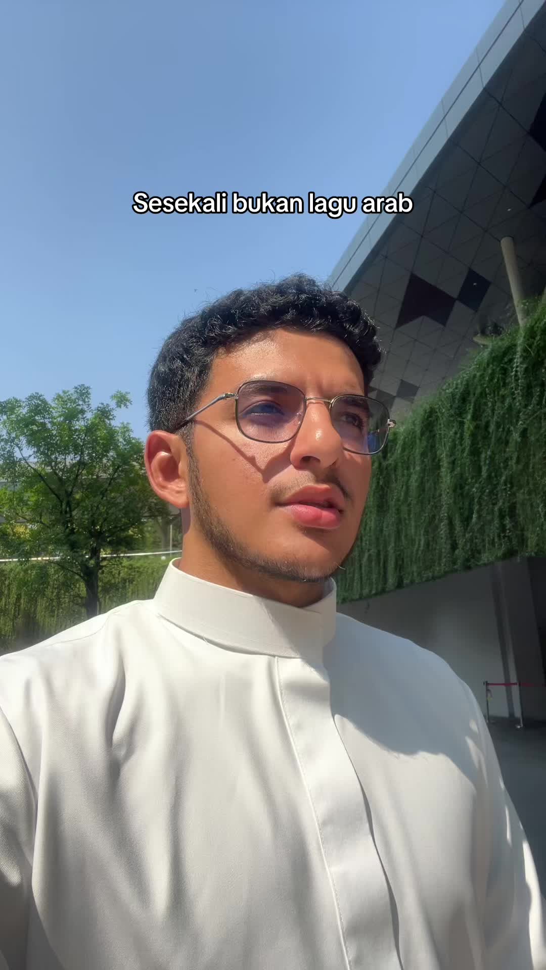 @MJ