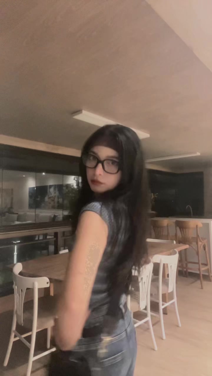 @bru