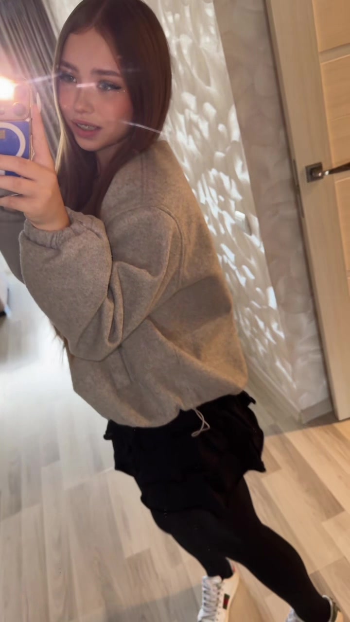 @Лемурова
