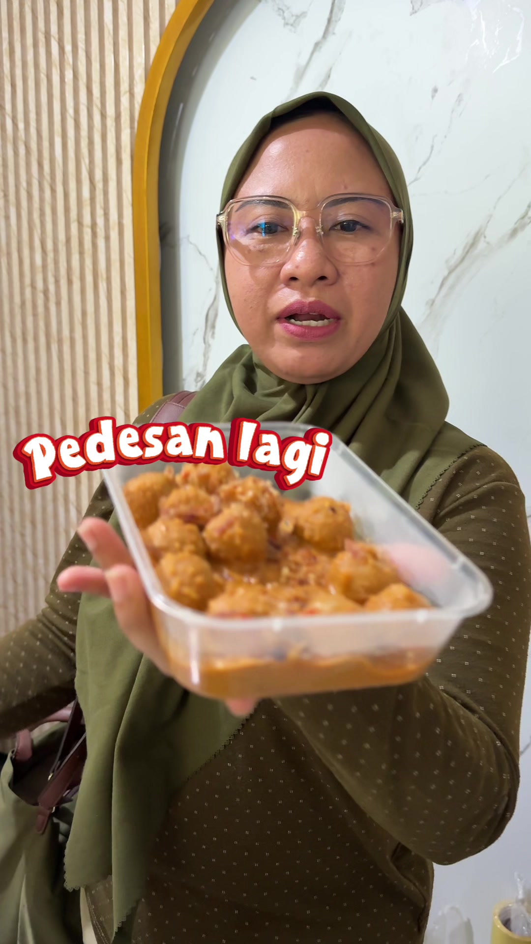 @jajan mbak sari