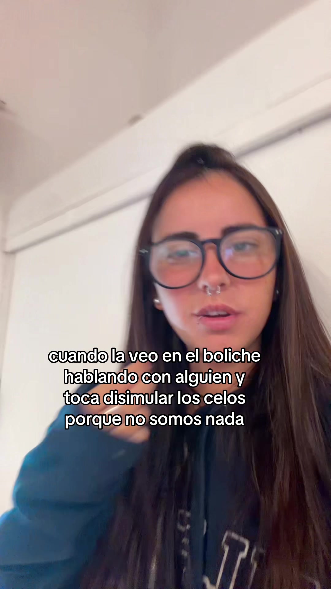 @lola