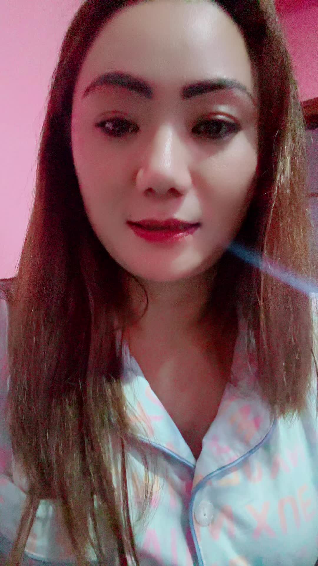 @Hira Maya Waiba