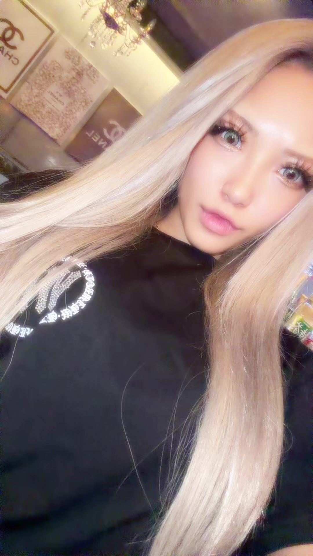 @。
