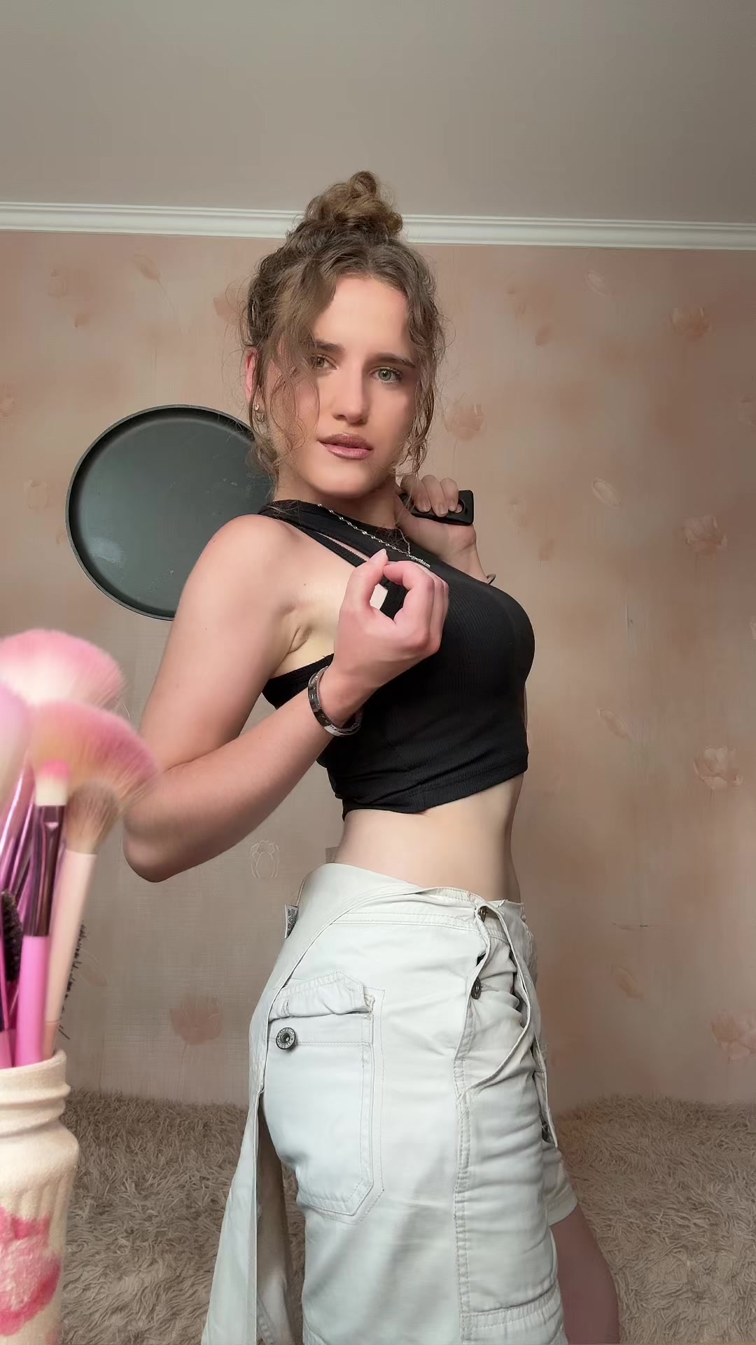 @olya makima