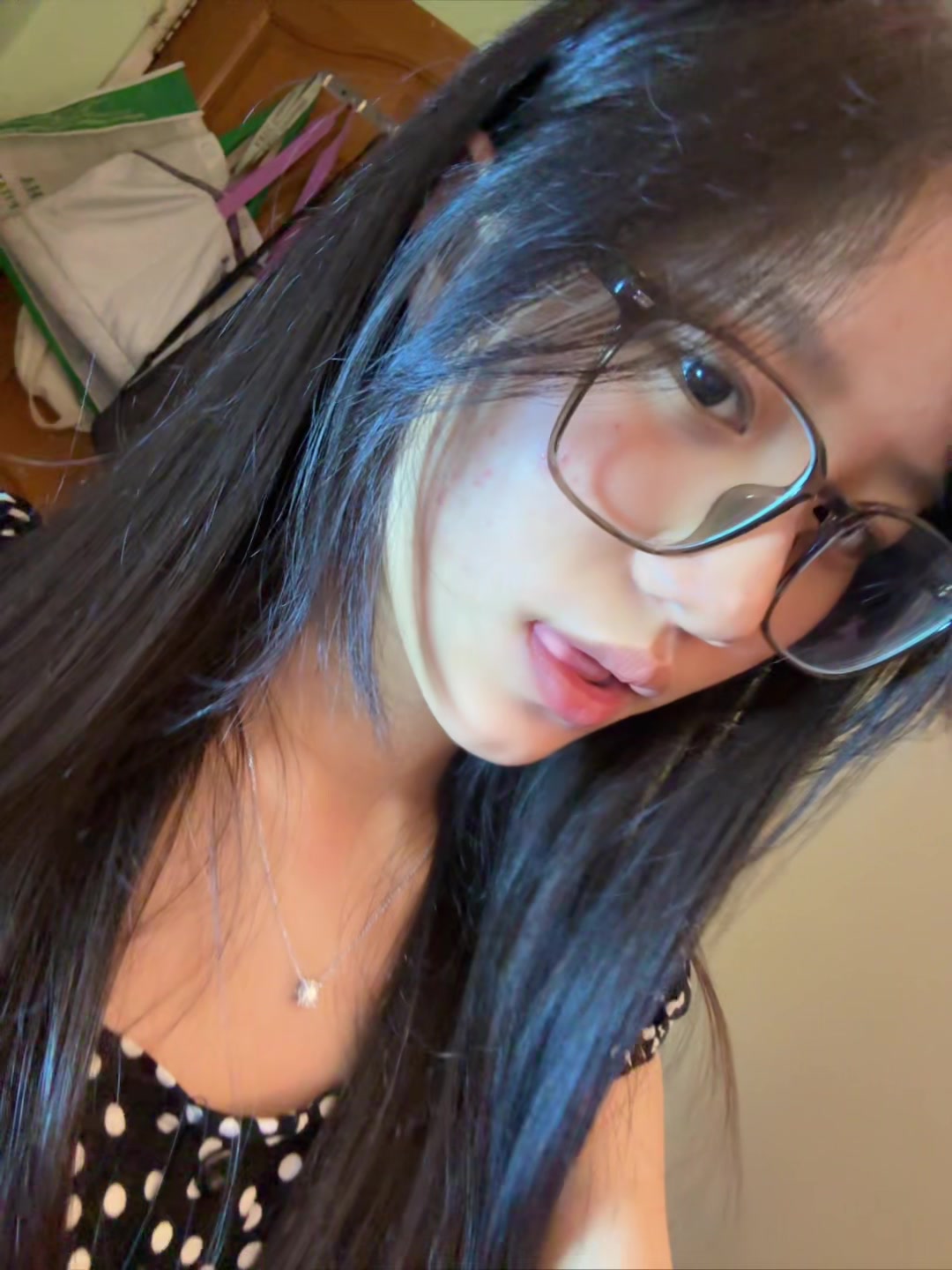 @Ana