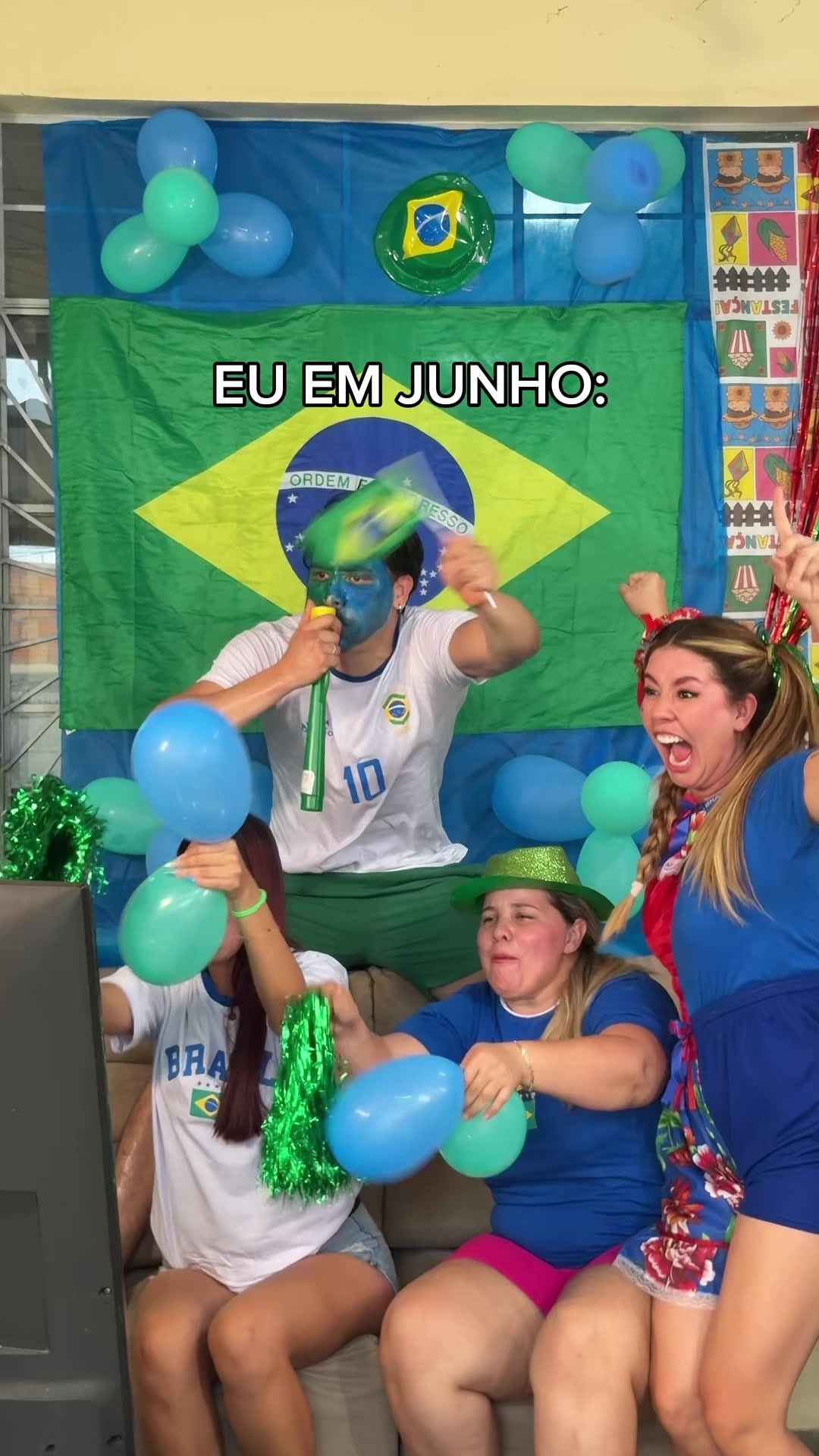 @Carla Evellyn