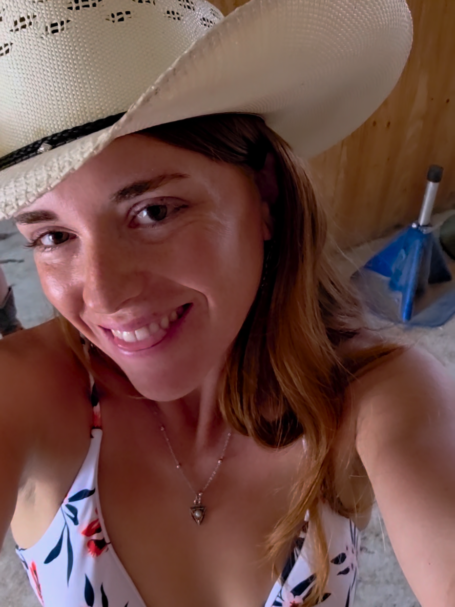 @Red Farmgirl