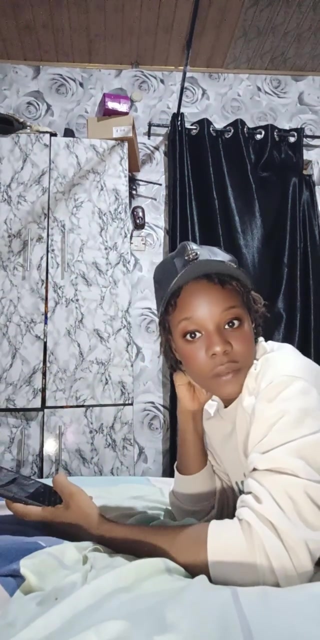 @Dancerzaram