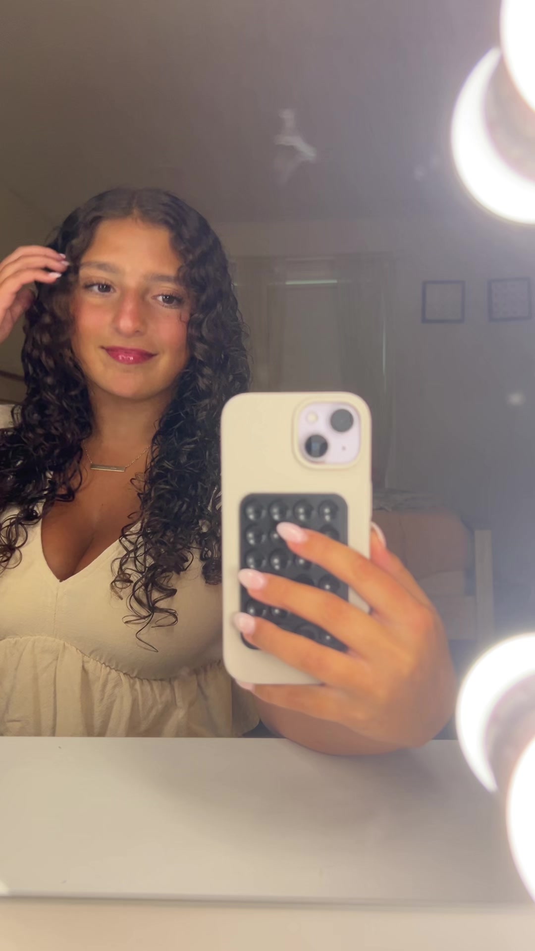 @AriannaTorrone.1
