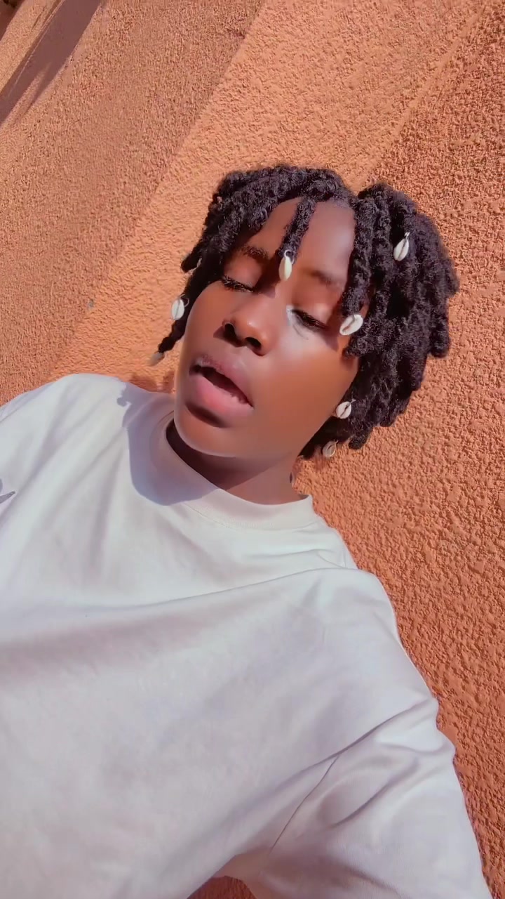 @Crystaline💫