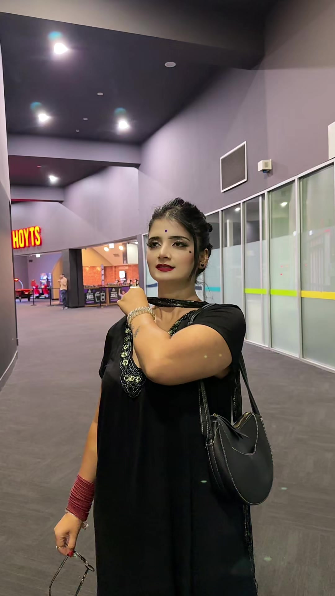 @KayaPaudyal10💔🖤