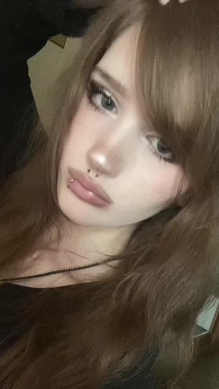 @gothgirlslut