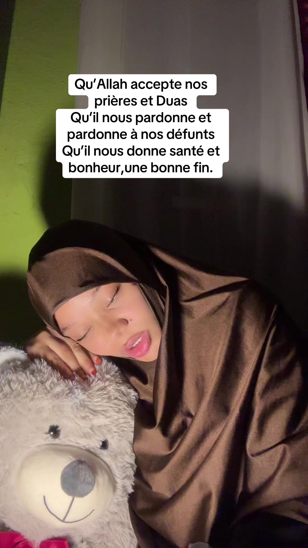 @blondedeva