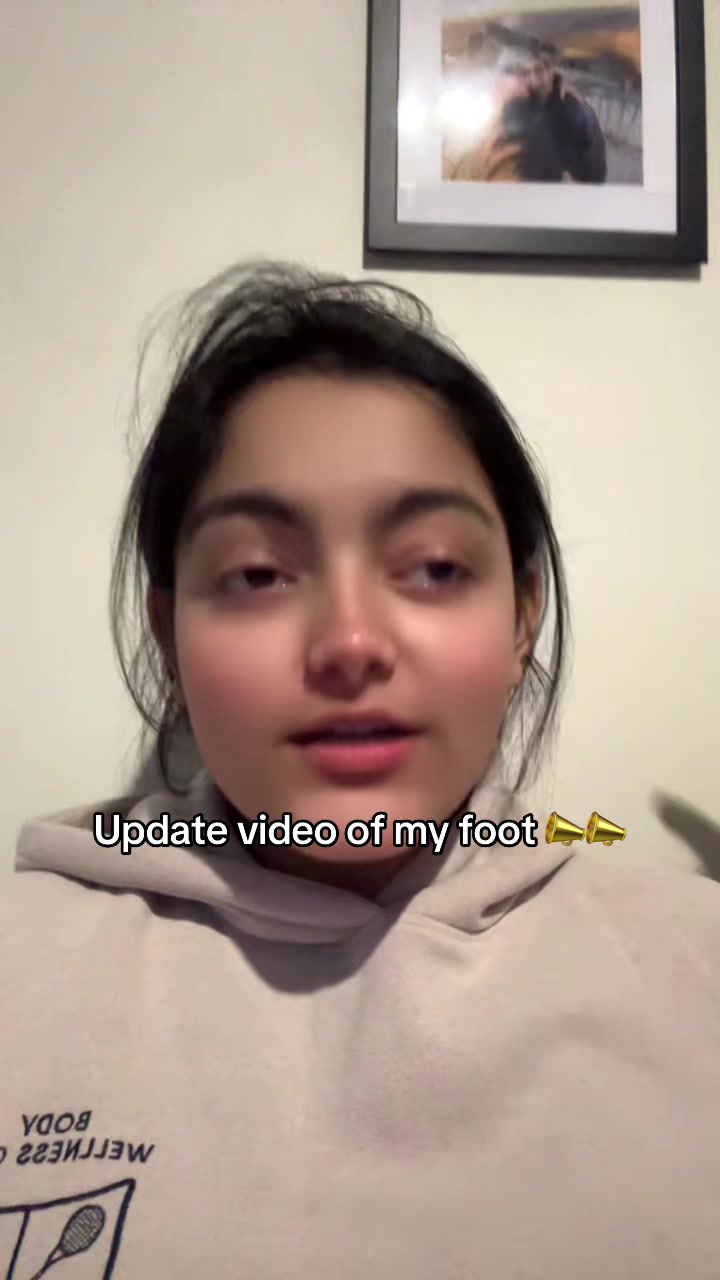 @Khattri❤️🩹