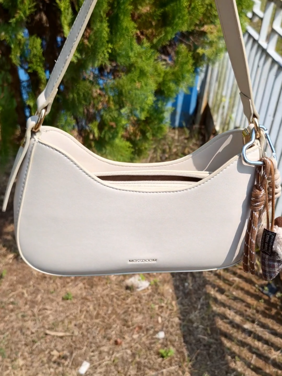 @Viora Bag