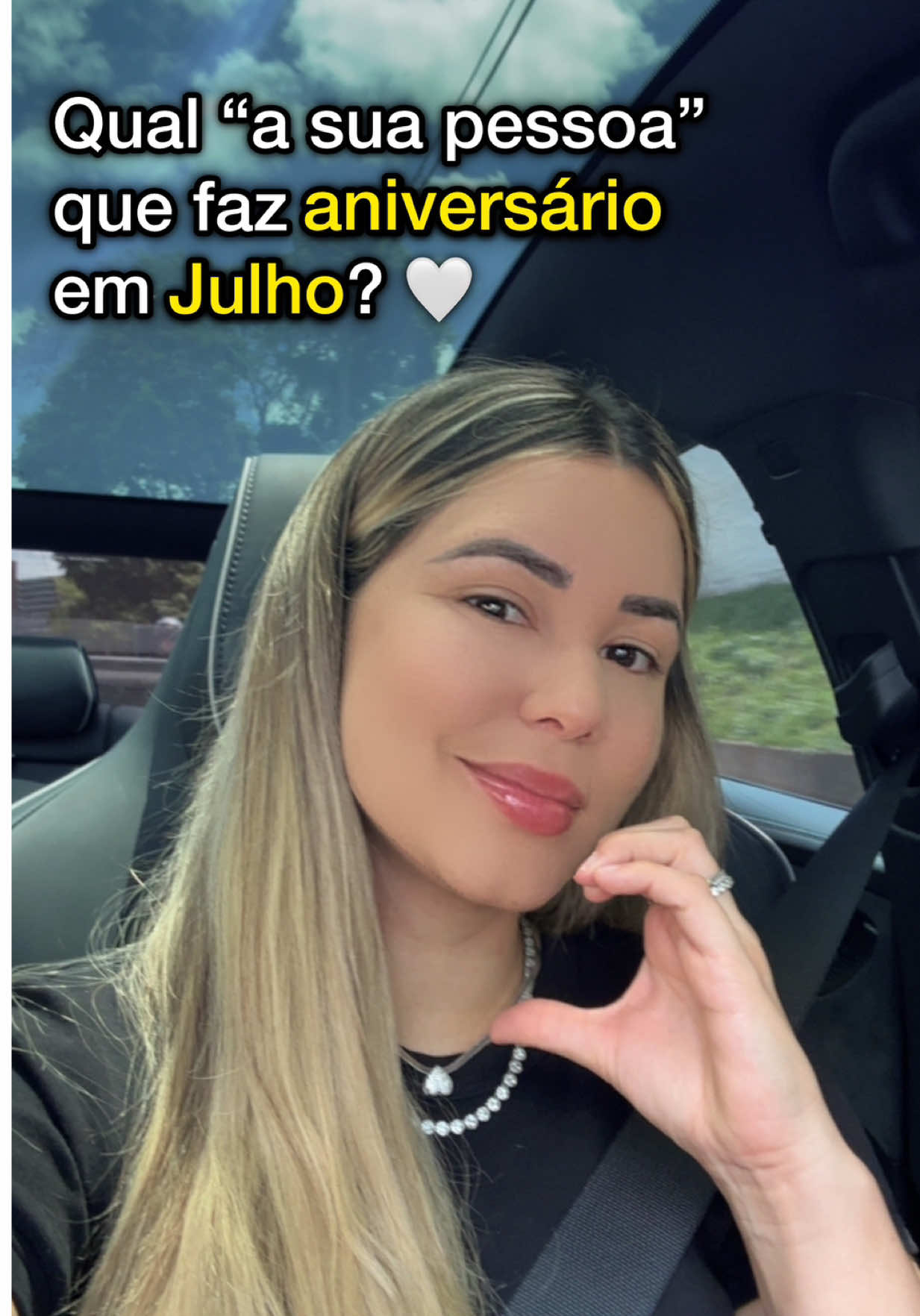 @Luna