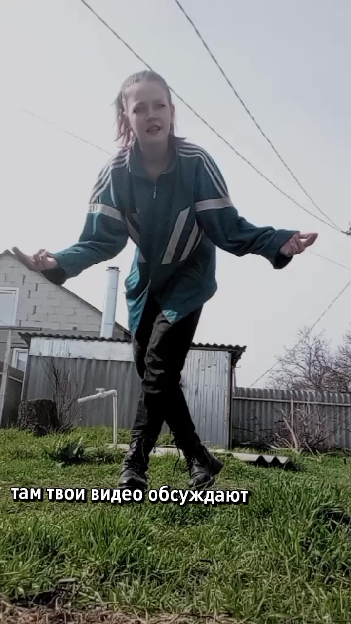 @🎀)))