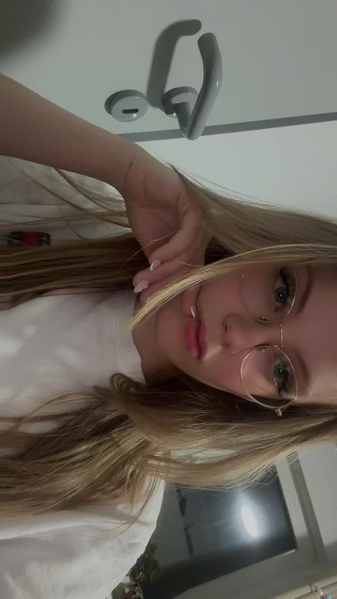 @Lina