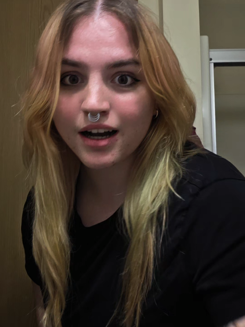 @(Cam)e(Ron)