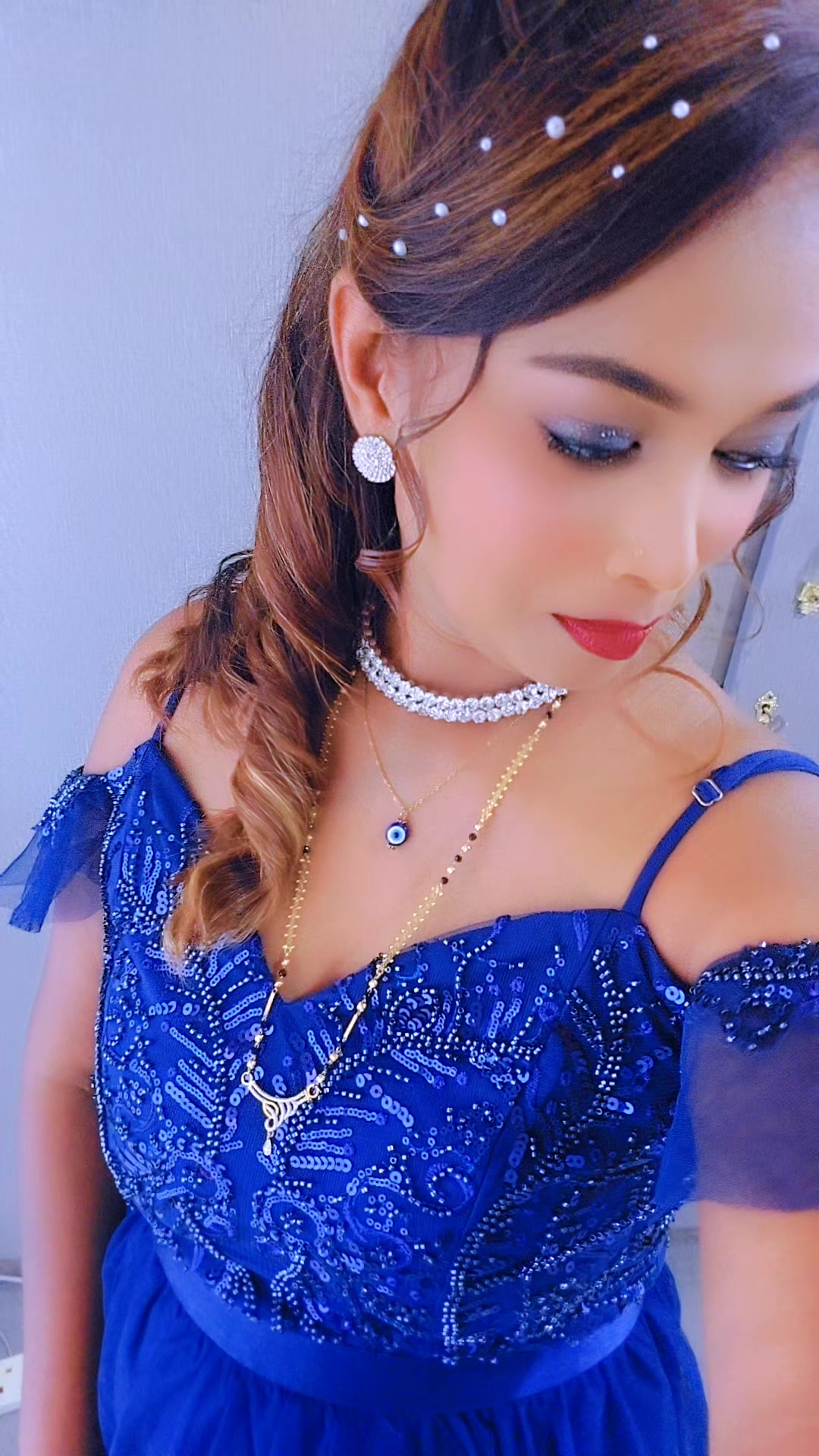 @Divyashna💞🌹⚘