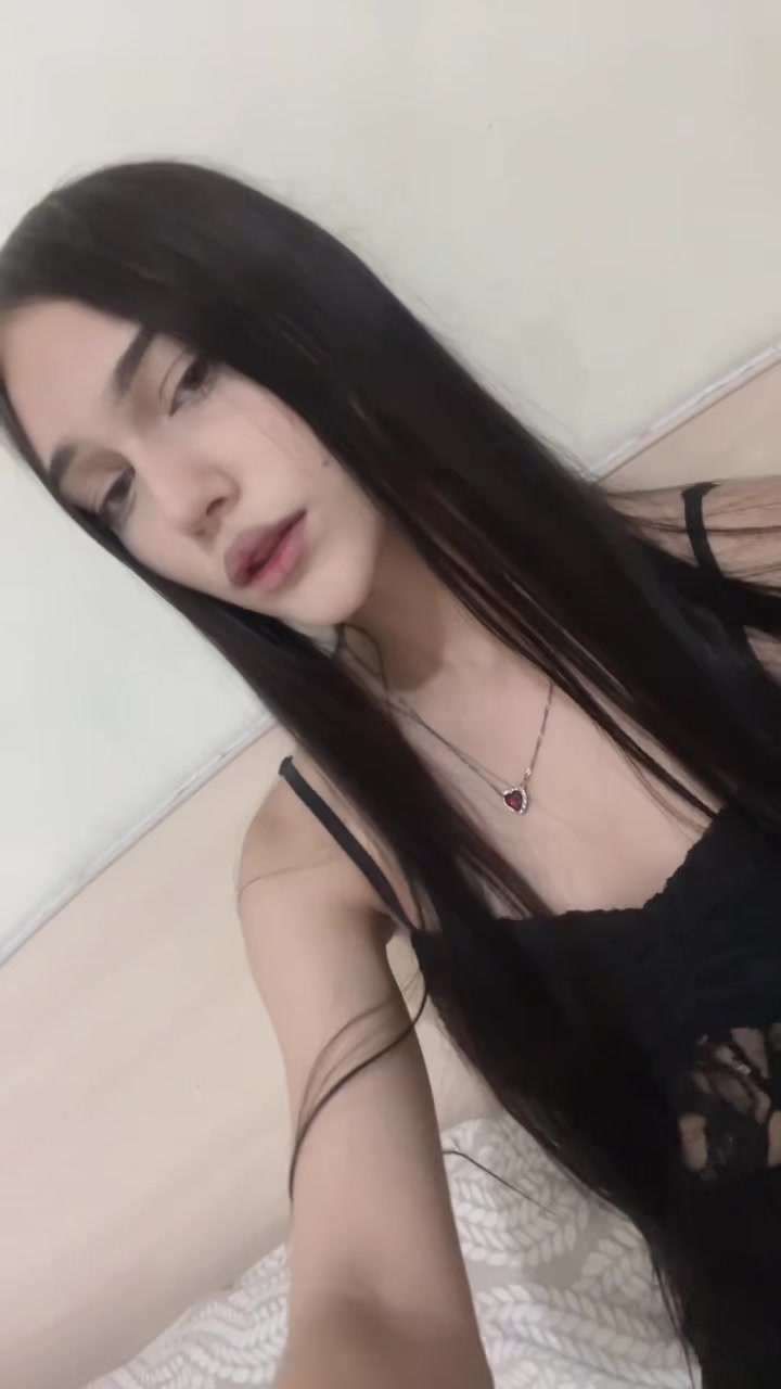 @༺༒༻