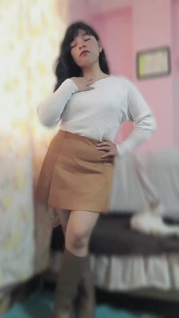 @🌻LU🌻