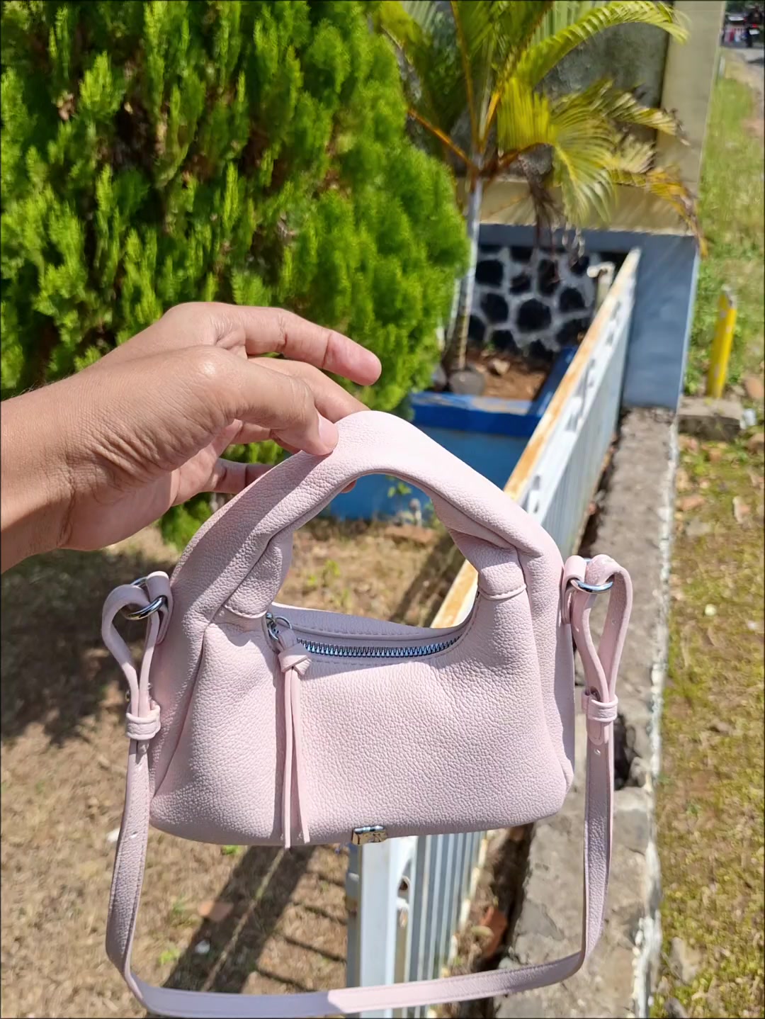 @Viora Bag