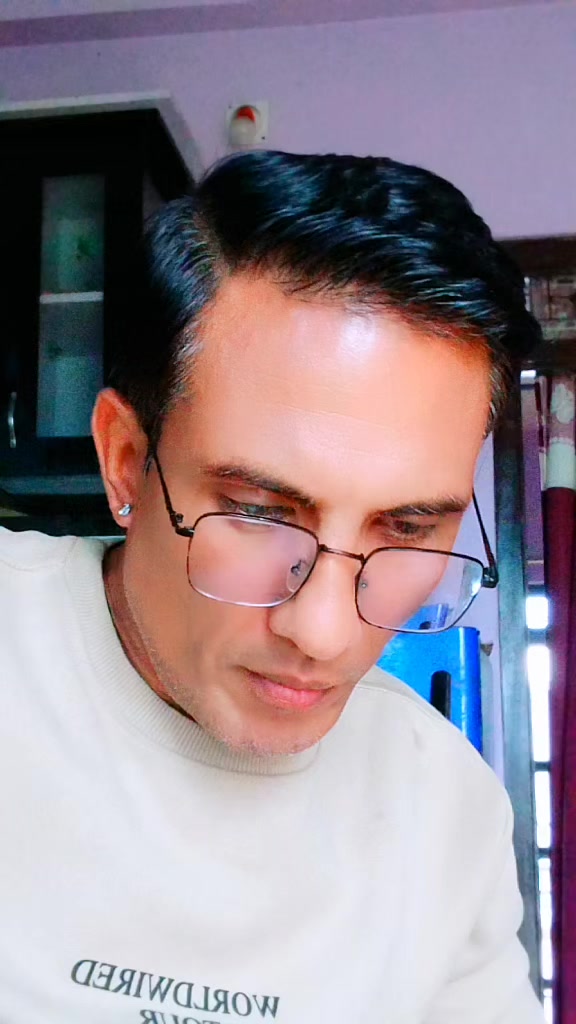 @🙋♂️कृर्तिम🤘राज💗शर्मा🇳🇵