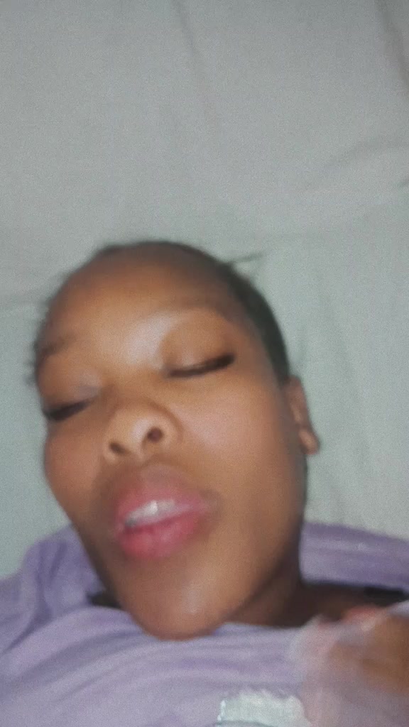 @Tshidi