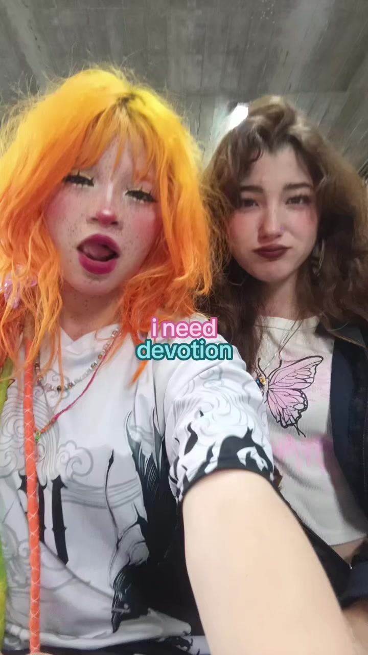 @mili 🪷🦜