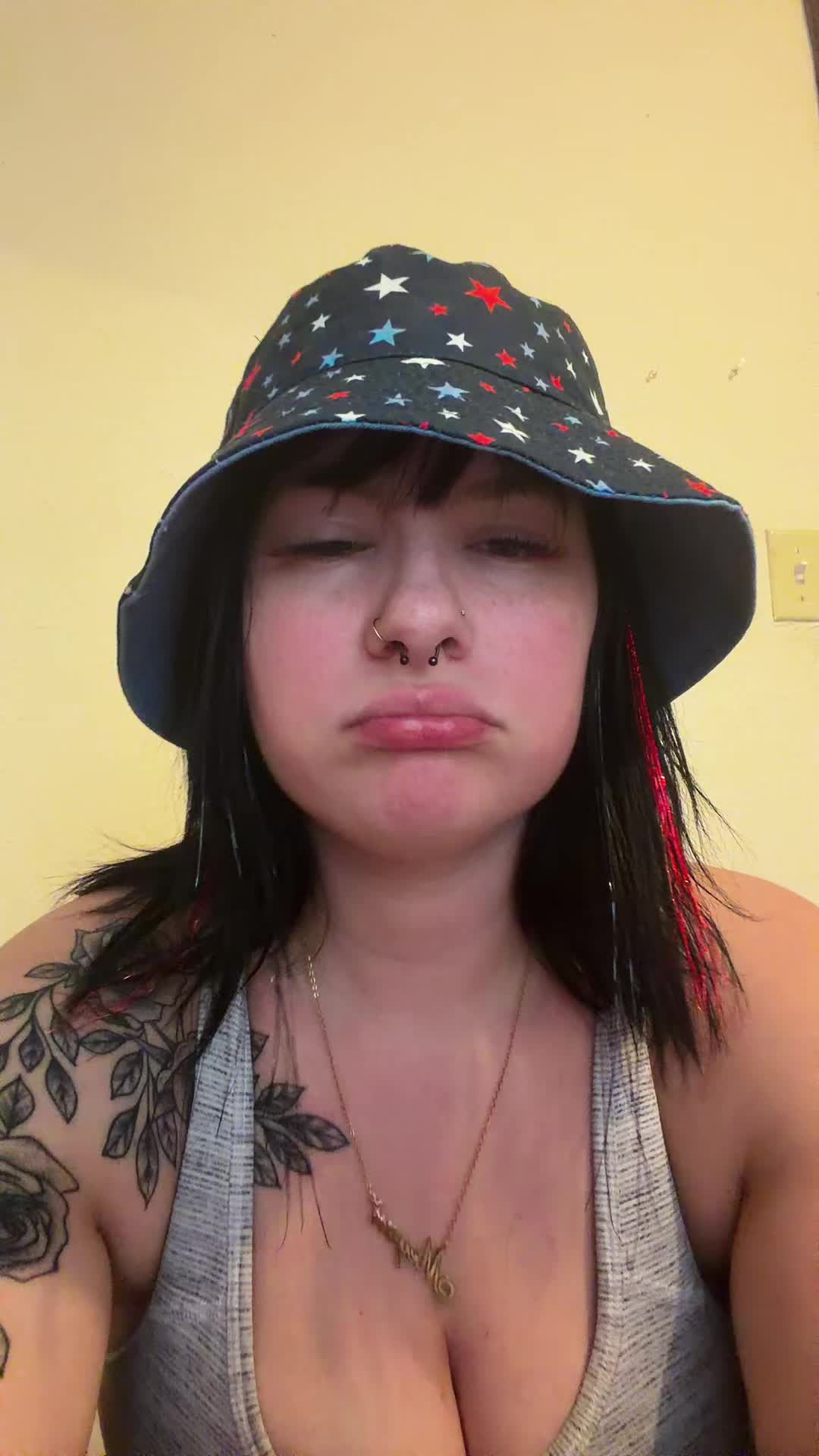 @Yooo_its_megan