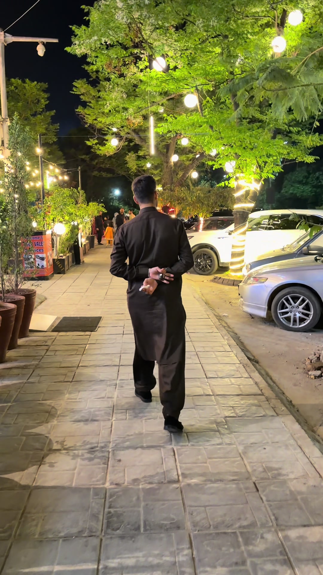 @Moin Khan
