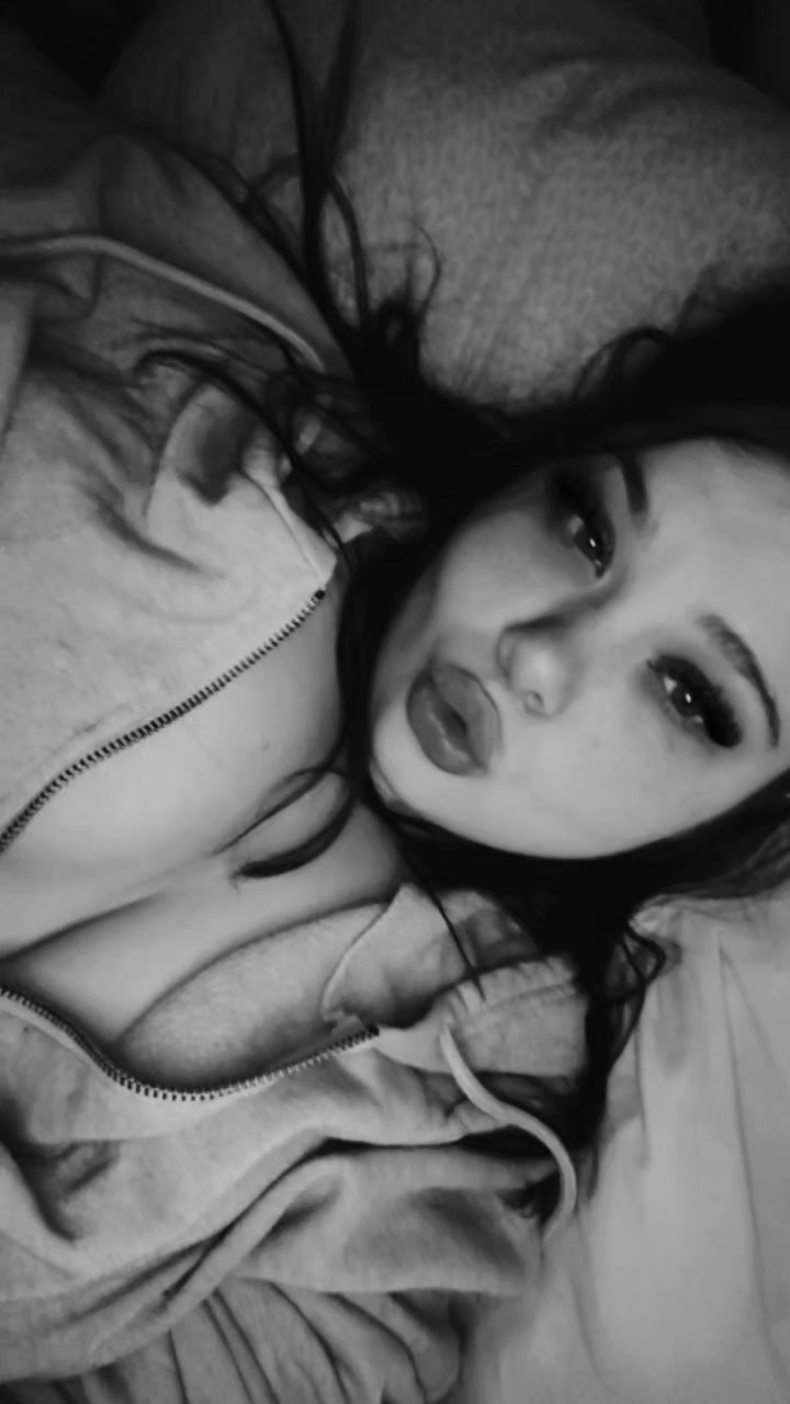 @Honeyyy1611🍯🩷