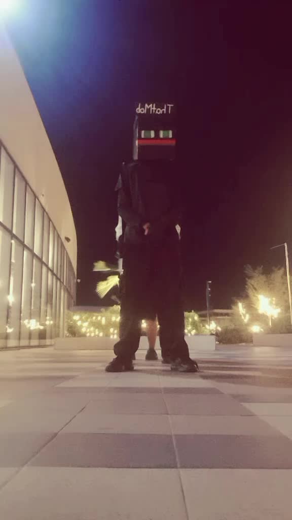 @Oreo/Thatmob Cosplayer