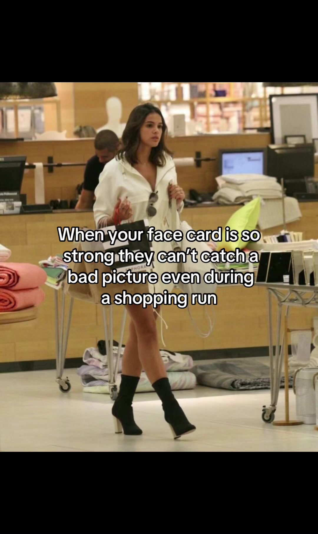 @Xoxo