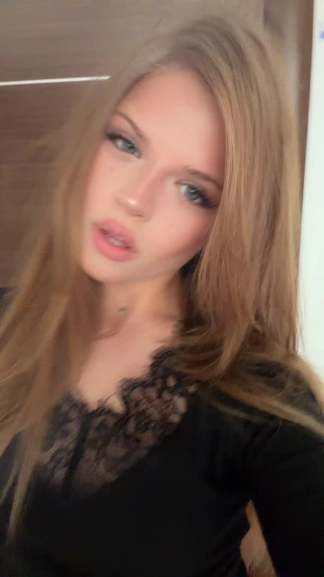 @v&aelig;rűsh